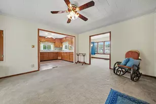 315 Pine St, Decatur, MI 49045 - Photo 11