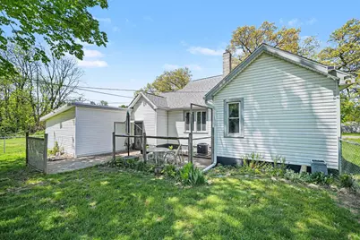 315 Pine Street, Decatur, MI 49045 - Photo 5