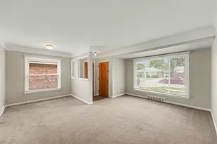 28429 Cleveland, Livonia, MI 48150 - Photo 5