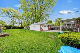 28429 Cleveland, Livonia, MI 48150 - Photo 27