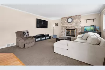 4218 Courtney Street, Saint Joseph, MI 49085 - Photo 5
