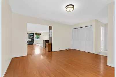 6806 Oakland Drive, Portage, MI 49024 - Photo 9