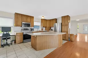 6806 Oakland Dr, Portage, MI 49024 - Photo 17