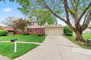 1723 Carlsbrook Ln, Portage, MI 49024 - Photo 3