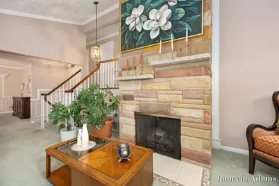 4726 Poinsettia Avenue SE, Grand Rapids, MI 49508 - Photo 9
