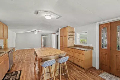 8653 Chain O Lakes Drive, Delton, MI 49046 - Photo 9