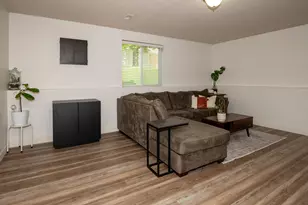 10121 Castle Creek Cir, Galesburg, MI 49053 - Photo 21