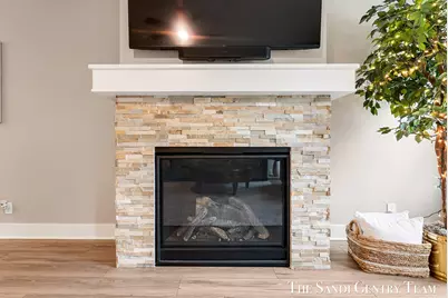 562 Riverbank Circle #15, Zeeland, MI 49464 - Photo 23