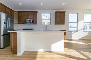 723 W Spaniel Dr, Ann Arbor, MI 48108 - Photo 13