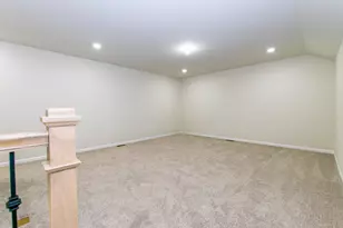 723 W Spaniel Dr, Ann Arbor, MI 48108 - Photo 31