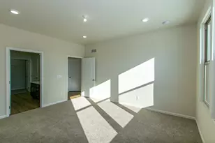 723 W Spaniel Dr, Ann Arbor, MI 48108 - Photo 15