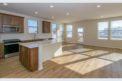 723 W Spaniel Drive, Ann Arbor, MI 48108 - Photo 5