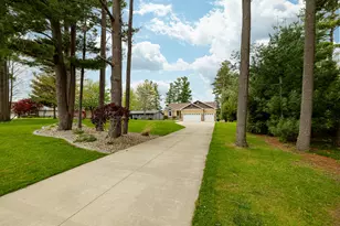 11274 Oakwood Dr, Jerome, MI 49249 - Photo 53