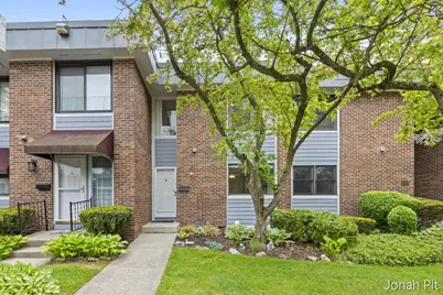 2436 E Collier Avenue SE #7, Grand Rapids, MI 49546 - Photo 1