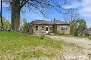 11460 5 Mile Rd, Morley, MI 49336 - Photo 3