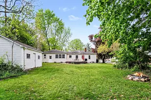 605 Edwards St, Grand Ledge, MI 48837 - Photo 21