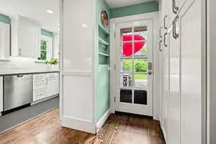 2105 Devonshire Rd, Ann Arbor, MI 48104 - Photo 31