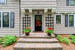 2105 Devonshire Rd, Ann Arbor, MI 48104 - Photo 5