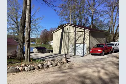 302 & 304 Eastland Drive, Leroy, MI 49655 - Photo 7