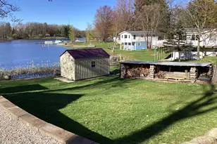 302 & 304 Eastland Dr, Leroy, MI 49655 - Photo 11