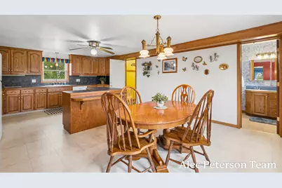 15727 40th Avenue, Coopersville, MI 49404 - Photo 31