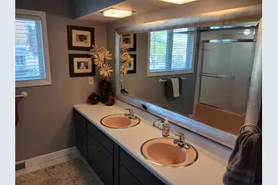 318 N Emily Street, Ludington, MI 49431 - Photo 23