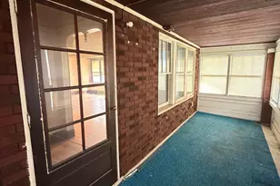 35068 Ellen St, Clinton Twp, MI 48035 - Photo 7