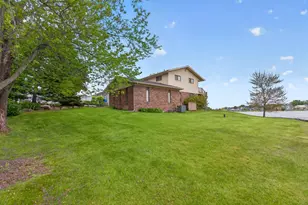 332 Riviera Dr, Brooklyn, MI 49230 - Photo 13