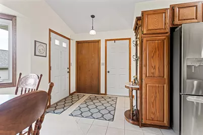 1037 Country Garden Gardens NW, Grand Rapids, MI 49534 - Photo 5