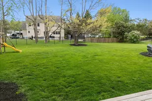 1384 Baywood Cir, Brighton, MI 48116 - Photo 15