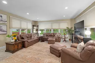 205 Woodlark Ct, Holland, MI 49424 - Photo 5