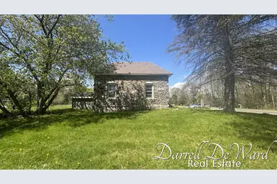8425 N Holland Road, Six Lakes, MI 48886 - Photo 21