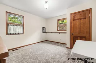 2070 Timberview Dr NE, Grand Rapids, MI 49525 - Photo 21