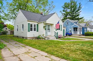 1104 Hoyt St SE, Grand Rapids, MI 49507 - Photo 3