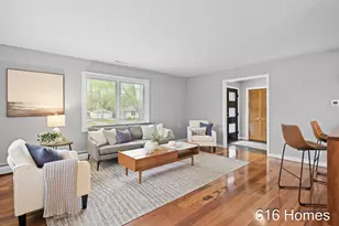 124 Loch Lomond Ave NE, Grand Rapids, MI 49546 - Photo 7