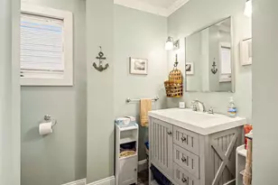 309 N Robert St, Ludington, MI 49431 - Photo 21