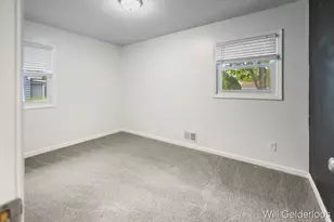 4366 Oriole Ave SW, Wyoming, MI 49509 - Photo 11