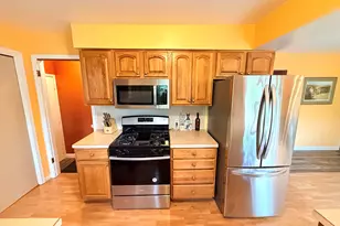 3101 Paris Park Dr SE, Grand Rapids, MI 49512 - Photo 11