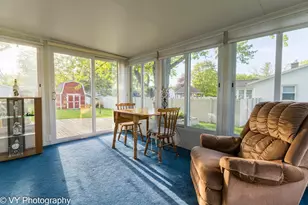 1641 Willowbrook Dr, Jenison, MI 49428 - Photo 9