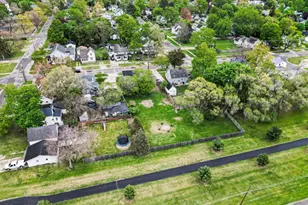 413 S Front St, Belding, MI 48809 - Photo 27