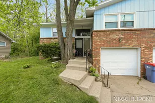 2417-2419 Edgewood Ave SE, Grand Rapids, MI 49546 - Photo 5