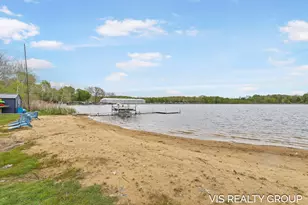 46611 Vine Ave, Bloomingdale, MI 49026 - Photo 9