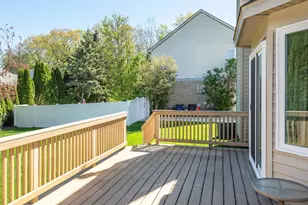 36520 Tom Brown Ct, Westland, MI 48185 - Photo 7