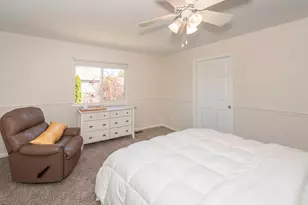 36520 Tom Brown Ct, Westland, MI 48185 - Photo 47