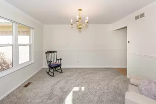 36520 Tom Brown Ct, Westland, MI 48185 - Photo 21