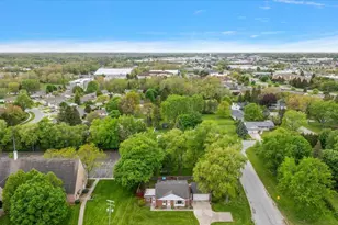 3035 E Paris Ave SE, Grand Rapids, MI 49512 - Photo 45
