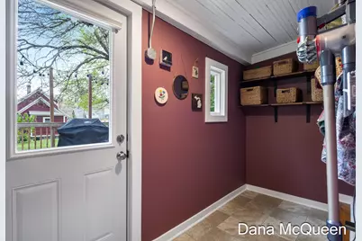 344 Calkins Avenue SE, Grand Rapids, MI 49506 - Photo 17