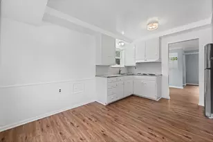 15370 Deering St, Livonia, MI 48154 - Photo 13