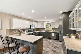 89 Summerwyn Dr SE, Caledonia, MI 49316 - Photo 3