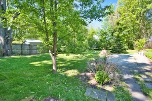 652 N 7th St, Niles, MI 49120 - Photo 3